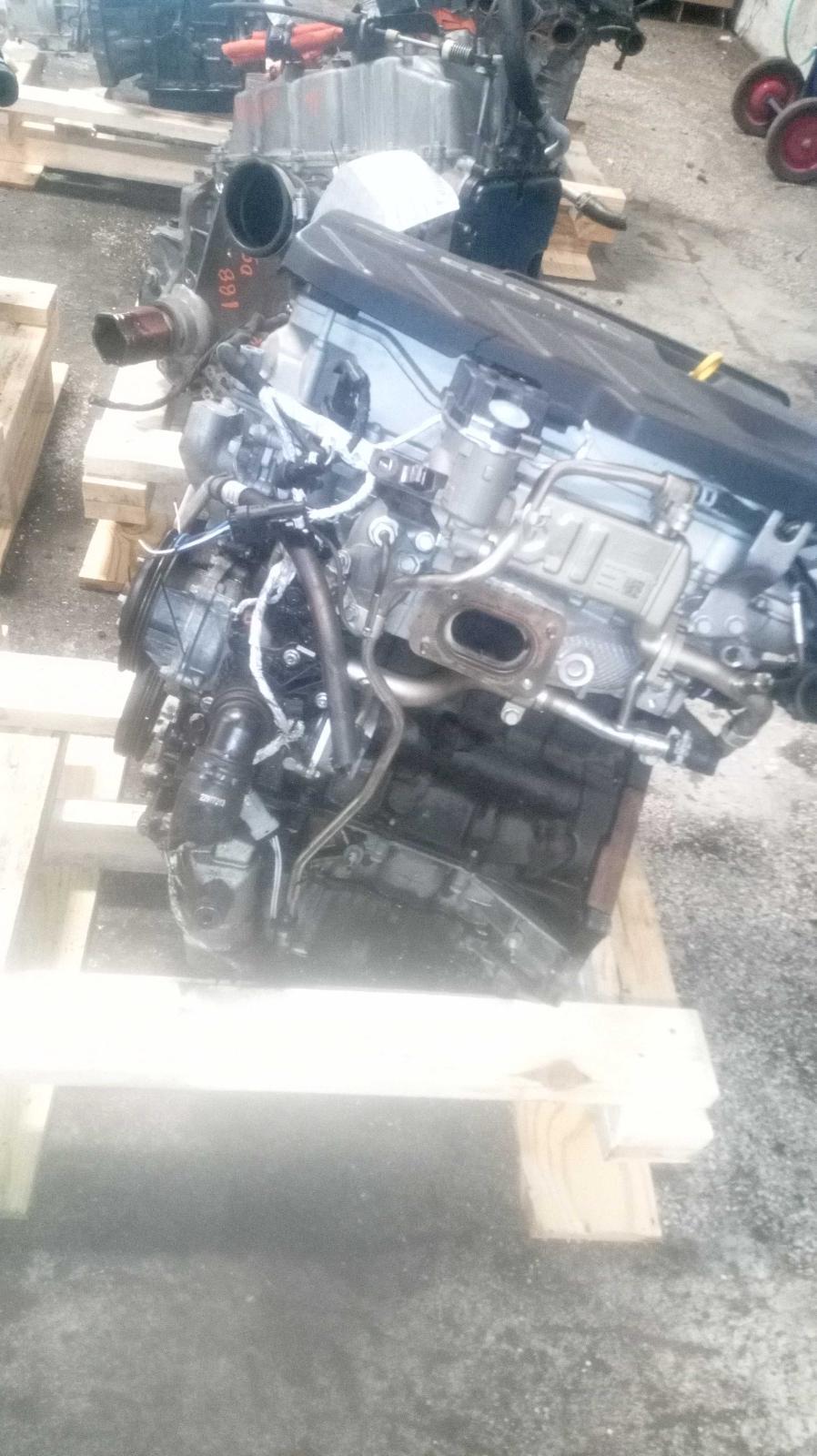 2016 Chevrolet Malibu 1.8L - Image 2